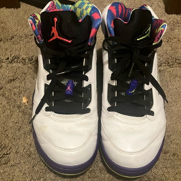 Out with the old, in with the new Savings

Nike Air Jordan 5 “Bel Airs” - Picture 2 of 6